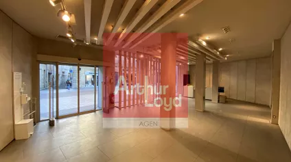 Local commercial Agen 125 m2 - Offre immobilière - Arthur Loyd
